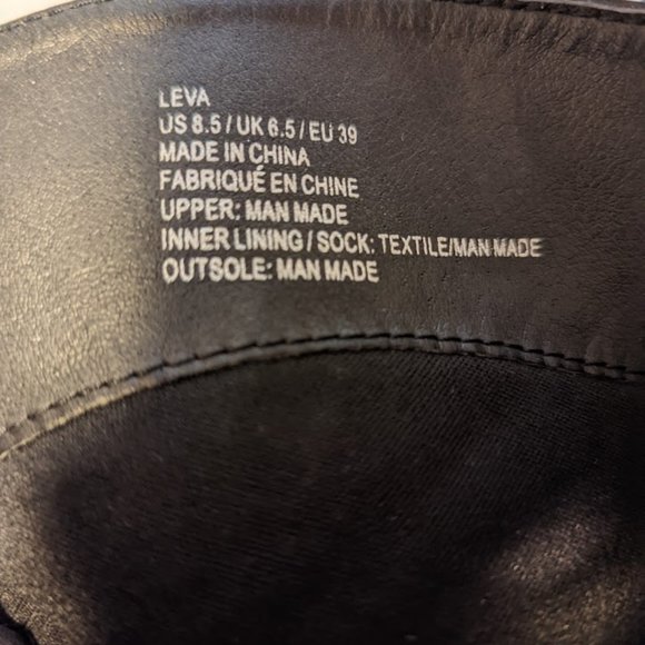 Tall knee high black suede boot - Picture 5 of 5